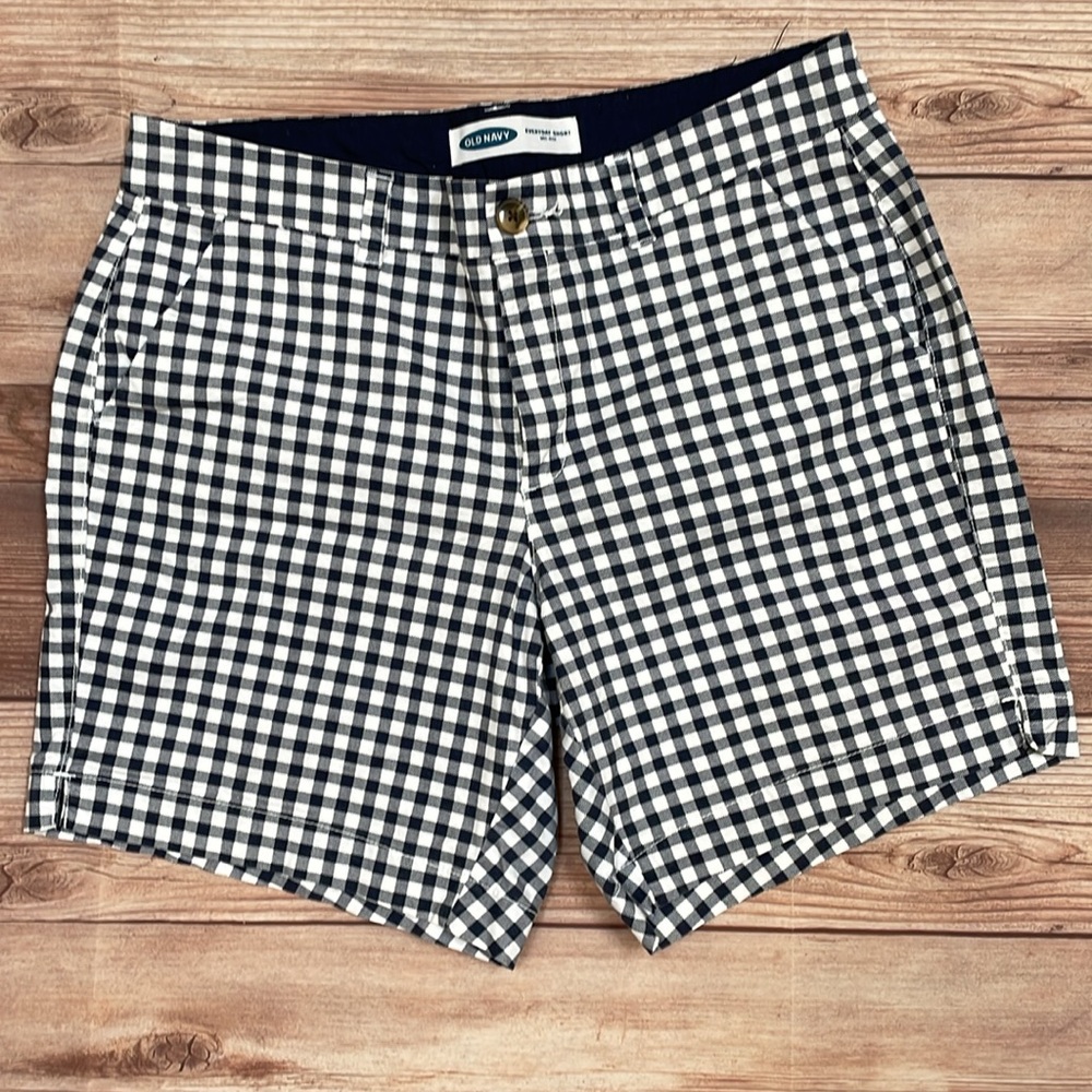 Old Navy Everyday shorts women’s size 10 EUC